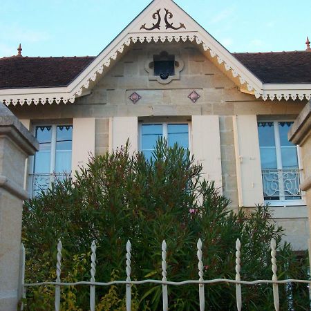 Domaine De Monein Bed & Breakfast Saint-Andre-de-Cubzac Bagian luar foto