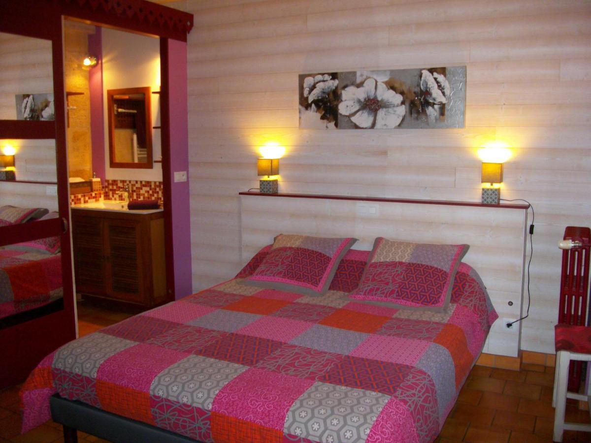 Domaine De Monein Bed & Breakfast Saint-Andre-de-Cubzac Bagian luar foto